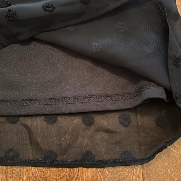 NWOT Summer Short Sleeve Round Neck Swiss Dot Shirt Pom Pom Chiffon Blouse - L - Picture 5 of 6